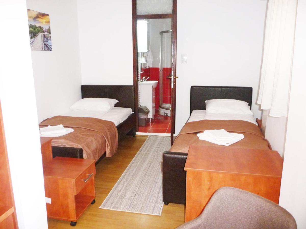 Sobe Rooms Aleksandar Nis Exterior photo