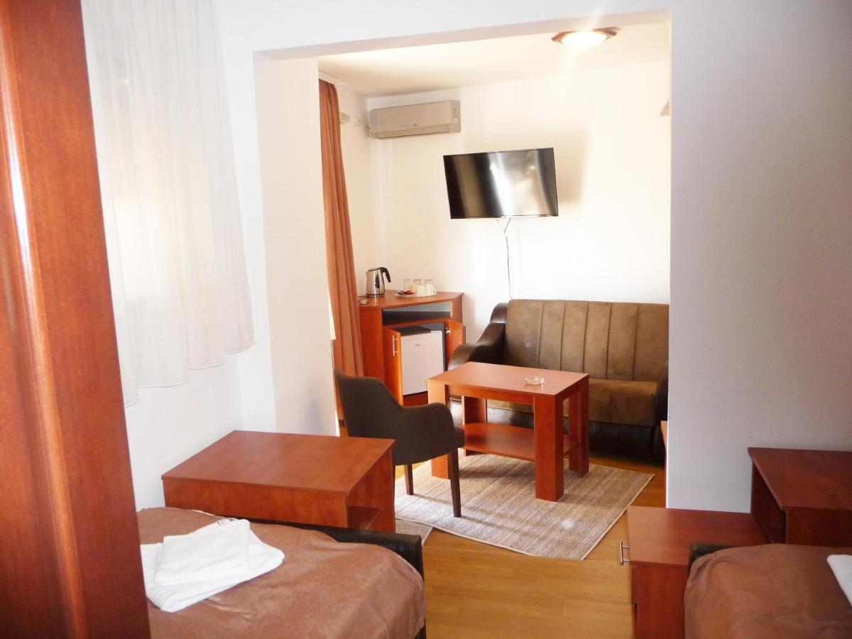 Sobe Rooms Aleksandar Nis Exterior photo